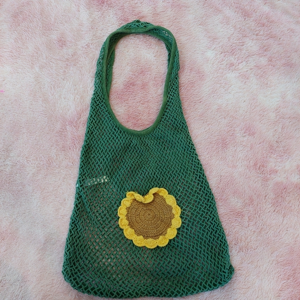 Urban Outfitters Sunflower Crochet Green Fishnet Open Shoulder Bag